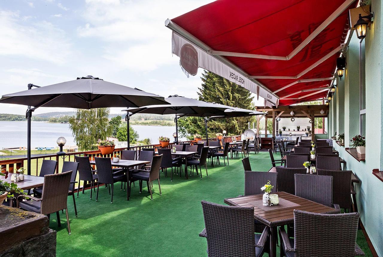 Hotel Racek Černá v Pošumaví Екстериор снимка